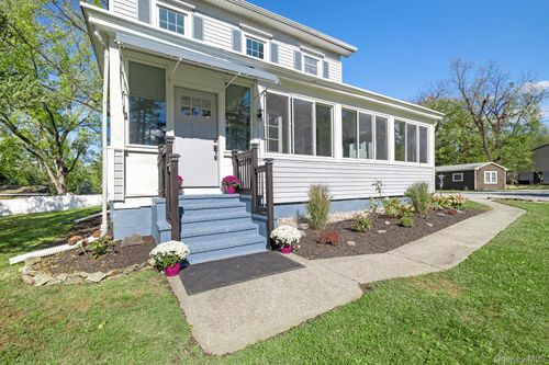 32 Old Glenham Rd, Beacon, NY, 12508-1216 | Card Image