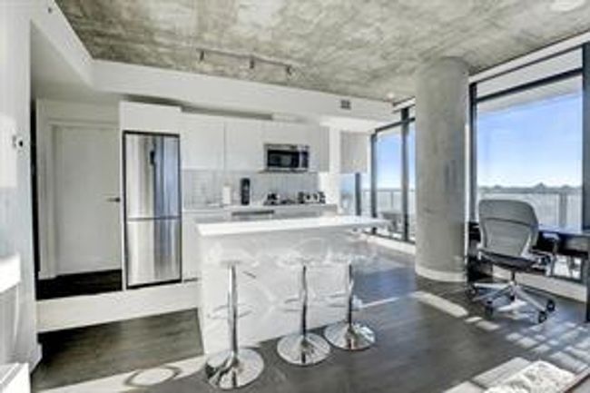 1502 - 1010 6 St Sw, Condo with 2 bedrooms, 2 bathrooms and 1 parking in Calgary AB | Image 12