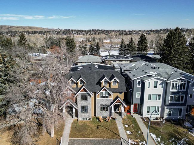 2626 Cochrane Road Nw, Home with 4 bedrooms, 3 bathrooms and 2 parking in Calgary AB | Image 45