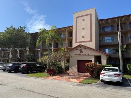 111b-950 Sw 138th Ave, Pembroke Pines, FL, 33027-3539 | Card Image
