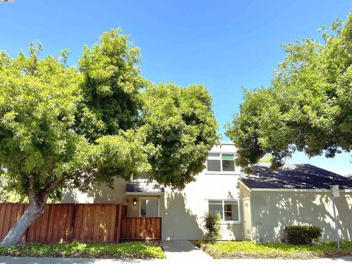 156 Briarwood Dr, Hayward, CA, 94544-4741 | Card Image