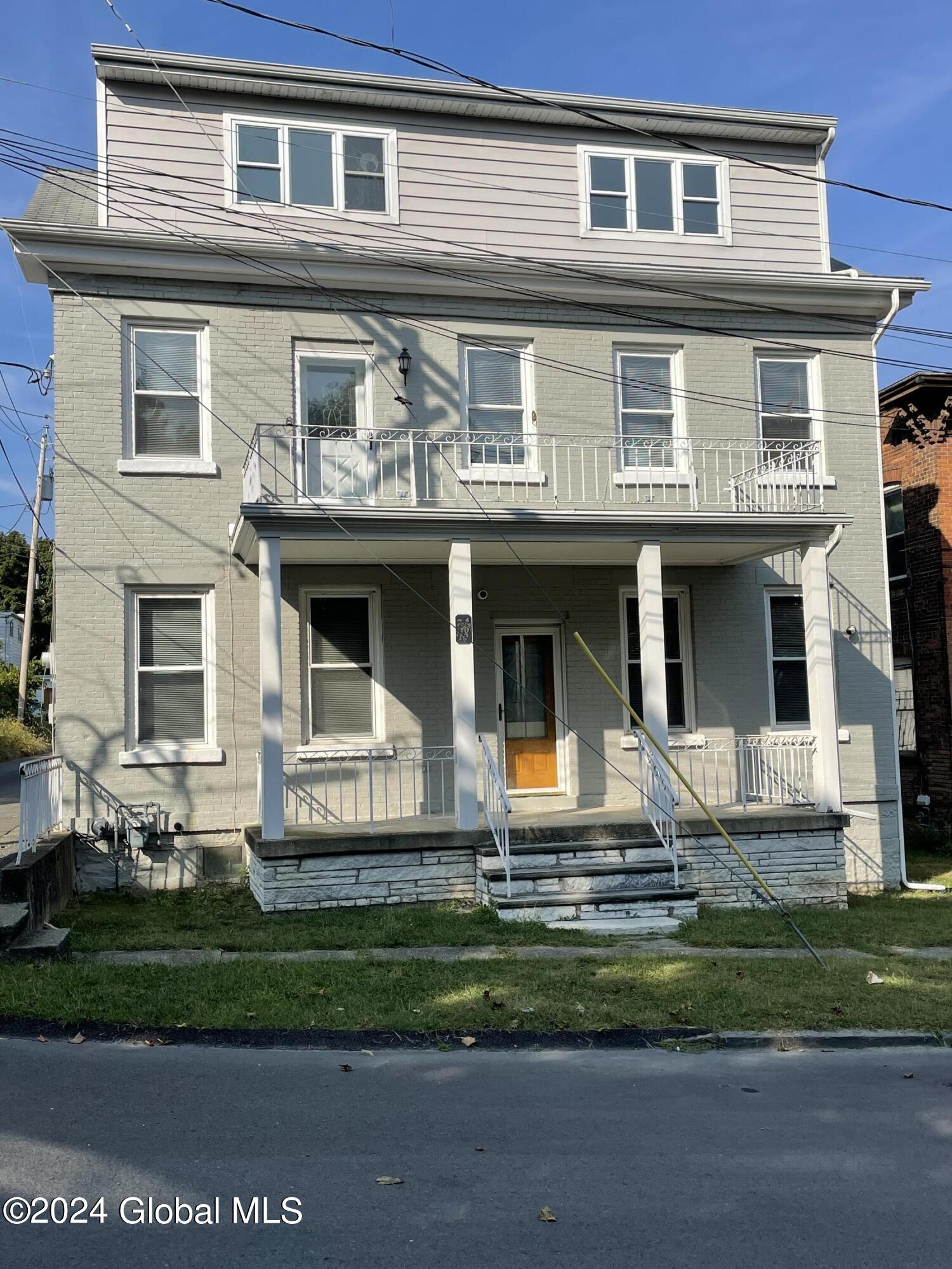 Fulton St, Waterford, NY 12188