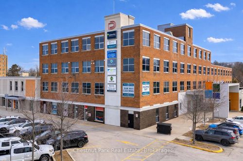 18-945 3rd Ave E, Owen Sound, ON, N4K2K8 | Card Image