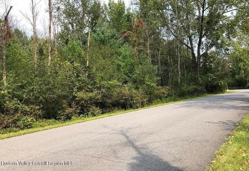 100 Van Houten Drive, Coxsackie, NY, 12051 | Card Image