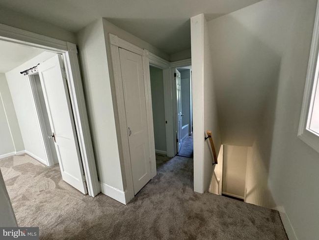 464 W White St, House other with 4 bedrooms, 1 bathrooms and null parking in SUMMIT HILL PA | Image 14