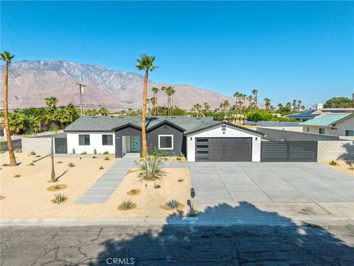 2901 N Biskra Rd, Palm Springs, CA, 92262-2411 | Card Image