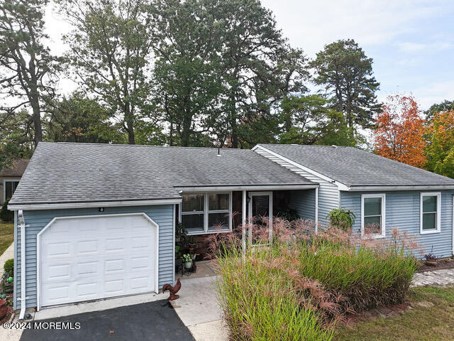 Berry Hill Rd, Whiting, NJ 08759