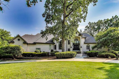 17n431 Oak Knoll Ln, Dundee, IL, 60118-9383 | Card Image