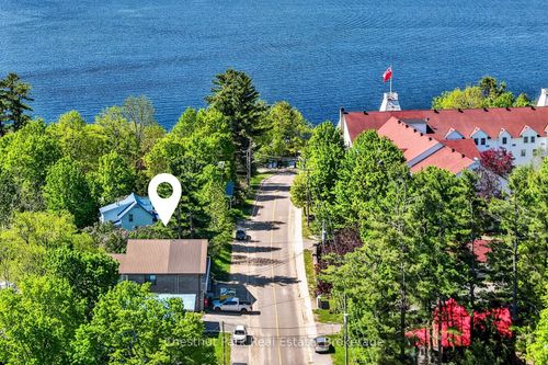 2505 Windermere Rd, Utterson, ON, P0B1M0 | Card Image