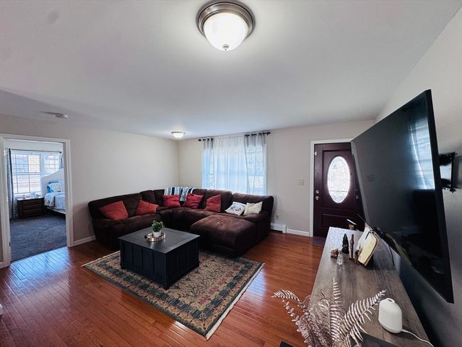 5 Acton St, House other with 3 bedrooms, 3 bathrooms and 2 parking in Worcester MA | Image 8