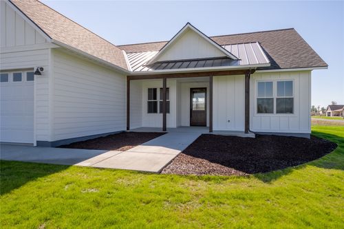 417 Kammie Ct, Stevensville, MT, 59870-6585 | Card Image