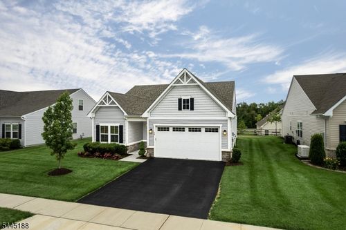 18 Mountain View Ln, Port Murray, NJ, 07865-4081 | Card Image