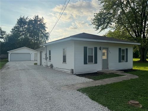 309 N Illinois St, Toledo, IL, 62468-1018 | Card Image
