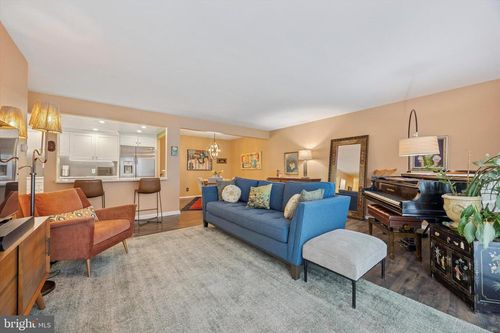 134-134 Drummers Ln, WAYNE, PA, 19087-1521 | Card Image