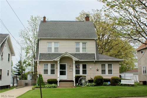 323 S Hazelwood Ave, Youngstown, OH, 44509-2228 | Card Image