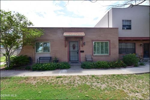 213 Maricopa Dr, El Paso, TX, 79912-4401 | Card Image