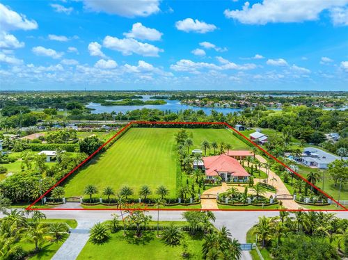 17490 Sw 70th Pl, Southwest Ranches, FL, 33331-1908 | Card Image
