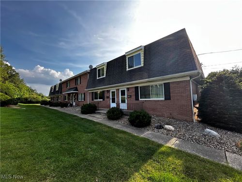 2748 Juno Pl, Fairlawn, OH, 44333-4122 | Card Image