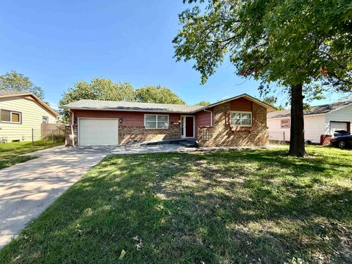 2760 S Bennett Ave, Wichita, KS, 67217-1812 | Card Image