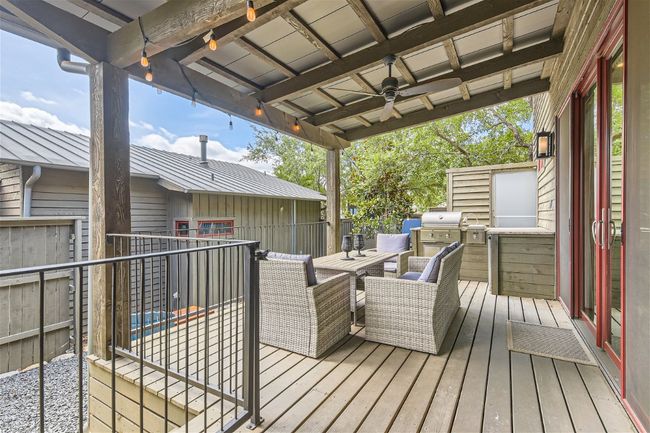 Front Porch | Image 10