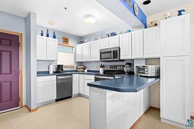 APT-203 - 9900 Hudson Blvd, Townhouse with 2 bedrooms, 1 bathrooms and null parking in Duluth MN | Image 4