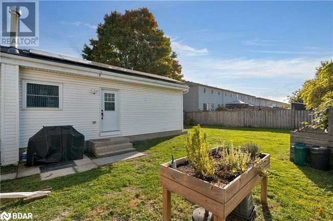 11 James Street, House other with 2 bedrooms, 1 bathrooms and 4 parking in Orillia ON | Image 20