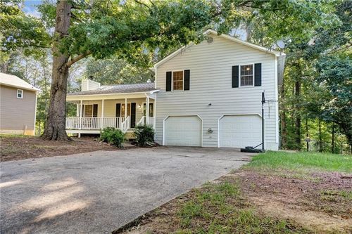 377 Jamie Dr, Hiram, GA, 30141-5605 | Card Image