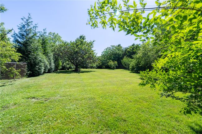 142 Honeyman Ave, Home with 3 bedrooms, 3 bathrooms and 5 parking in Middletown RI | Image 31