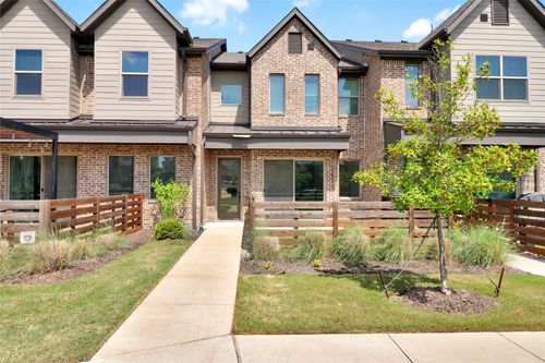 7317 Concha Dr, Grand Prairie, TX, 75054-6680 | Card Image