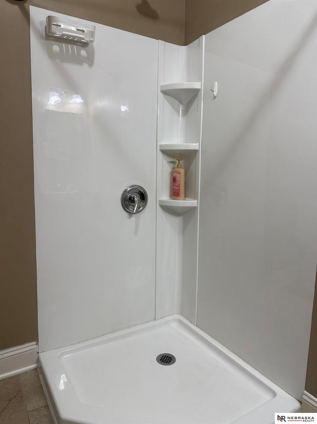 5906 N 34 Th St, House other with 3 bedrooms, 2 bathrooms and null parking in Omaha NE | Image 14