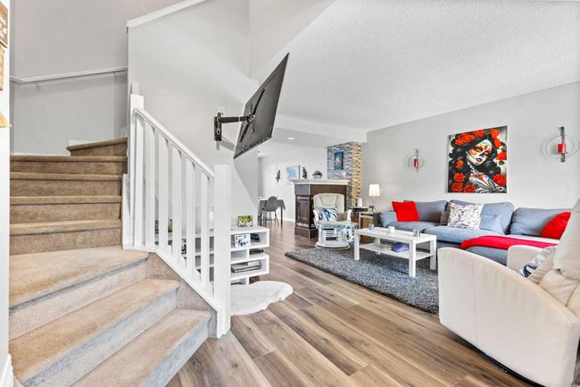 155 Auburn Bay Heights Se, House other with 4 bedrooms, 4 bathrooms and 2 parking in Calgary AB | Image 6