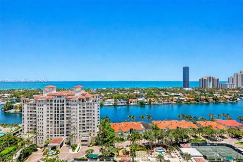 11031104-20165 Ne 39th Pl, Aventura, FL, 33180-3419 | Card Image