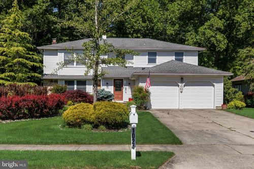 1024 Bobwhite Dr, CHERRY HILL, NJ, 08003-3104 | Card Image