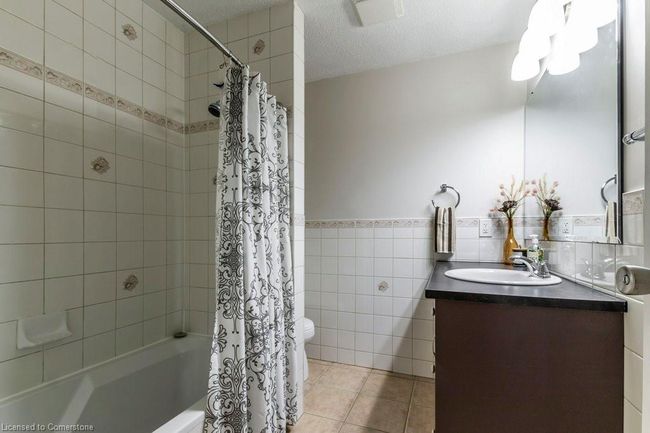 43 Briar Knoll Dr, House other with 3 bedrooms, 2 bathrooms and 4 parking in Kitchener ON | Image 15