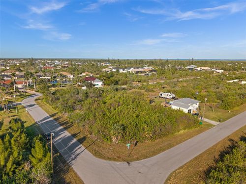 10177 Owl Head Cir, PORT CHARLOTTE, FL, 33981 | Card Image