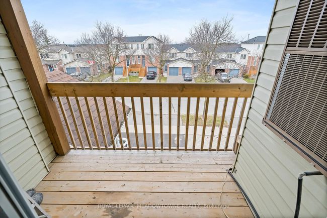 24 - 42A Stewart Maclaren Rd, Condo with 2 bedrooms, 1 bathrooms and null parking in Georgetown ON | Image 23