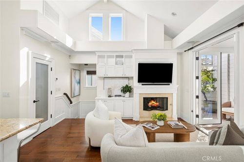 b-516 Poinsettia Avenue, Corona del Mar, CA, 92625 | Card Image