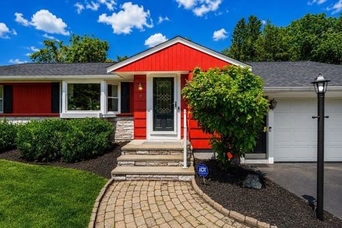 11 Sunset Dr, South Easton, MA, 02375-1067 | Card Image