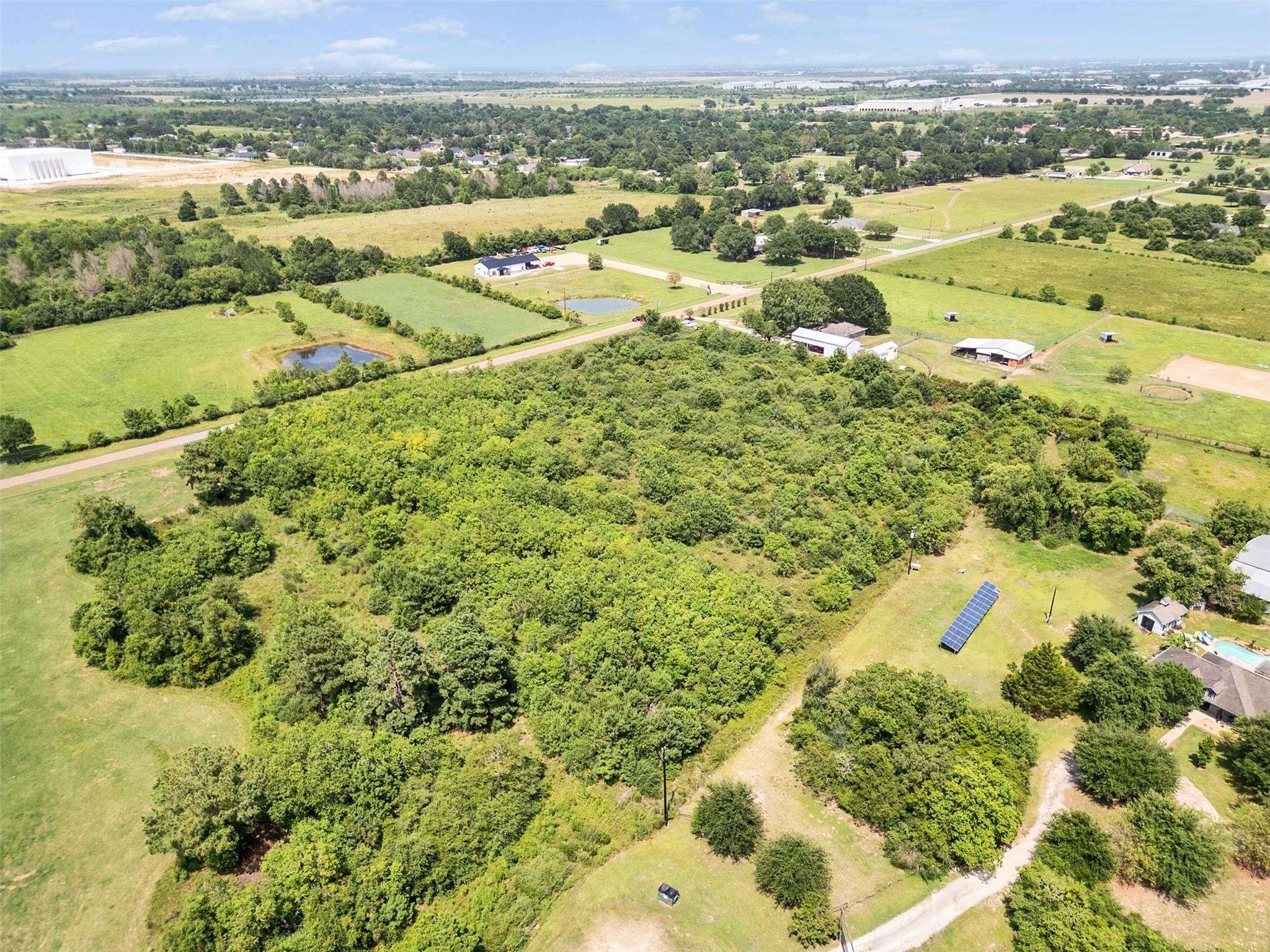 Land in Waller 5