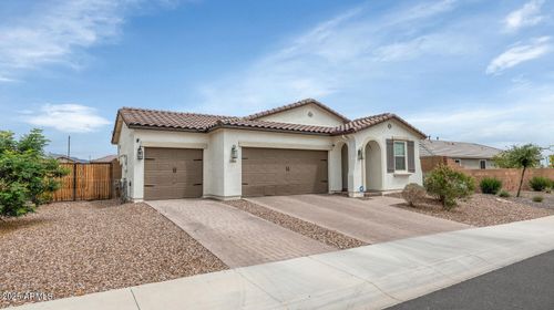 19806 W Marshall Ave, Litchfield Park, AZ, 85340-5427 | Card Image