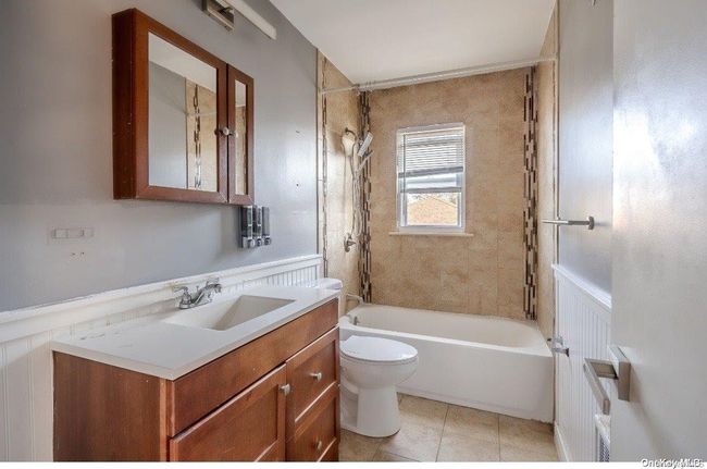 11-12 Bay 32 Nd Pl, Home with 0 bedrooms, 0 bathrooms and null parking in Far Rockaway NY | Image 31