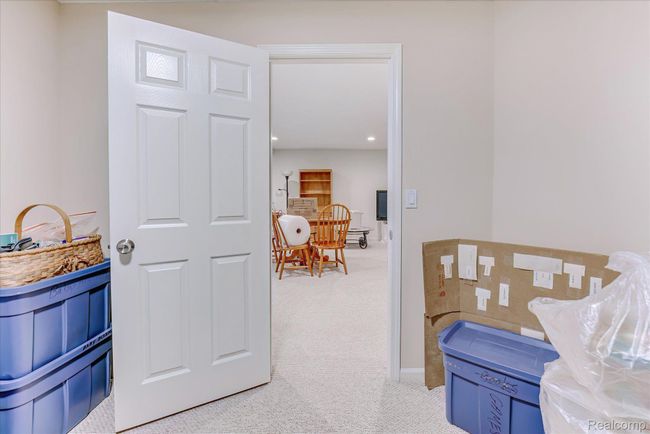 6522 Scenic Pines Ct, Condo with 3 bedrooms, 4 bathrooms and null parking in Clarkston MI | Image 44