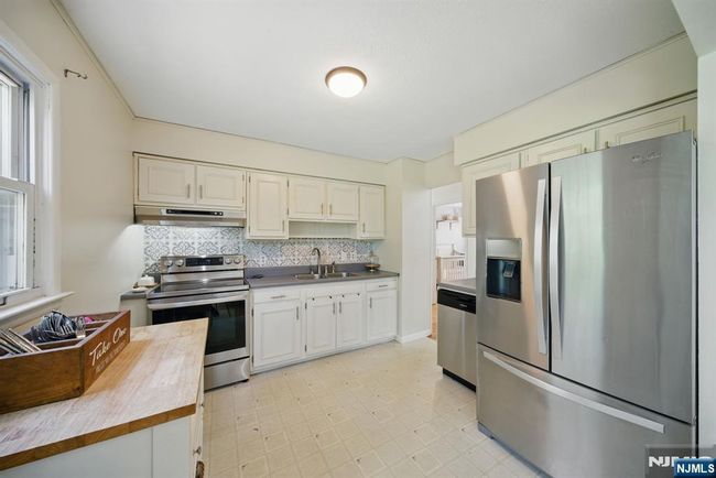 630 Bensel Dr, House other with 3 bedrooms, 3 bathrooms and null parking in Landing NJ | Image 4