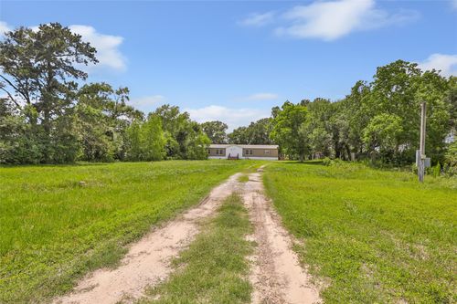 1387 Fm 1406 Rd, Winnie, TX, 77665-7893 | Card Image