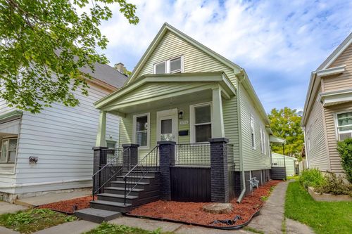 3756 E Pulaski Avenue, Cudahy, WI, 53110 | Card Image