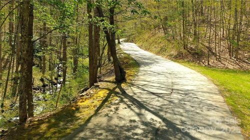 5-5 Wolfsbane Trl, Todd, NC, 28684 | Card Image