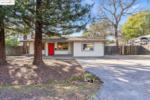 8810 Nimbus Way, Orangevale, CA, 95662-4522 | Card Image