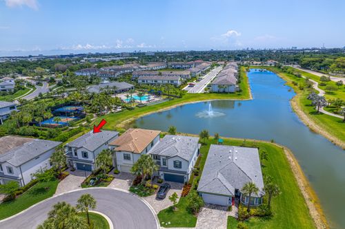 4460 Gramercy Dr, Oakland Park, FL, 33309-1014 | Card Image