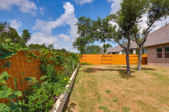 View of yard | Image 33