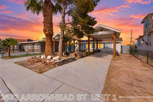 2532-N/A Las Vegas, Las Vegas, NV, 89030 | Card Image